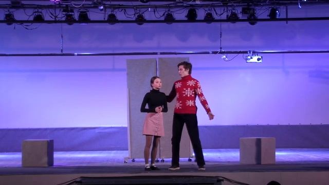 Если в окнах горит свет, значит…