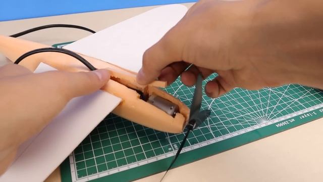 ВОТ ЭТО ВЕНТИЛЯТОР! САМОДЕЛЬНЫЙ ИСТРЕБИТЕЛЬ ДЛЯ ДОМА ПОРАДОВАЛ НУБА ИЗ МАЙНКРАФТ! War Thunder DIY!