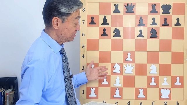 5 ) Творчество Смыслова.
( Удар по центру )
Английское начало.