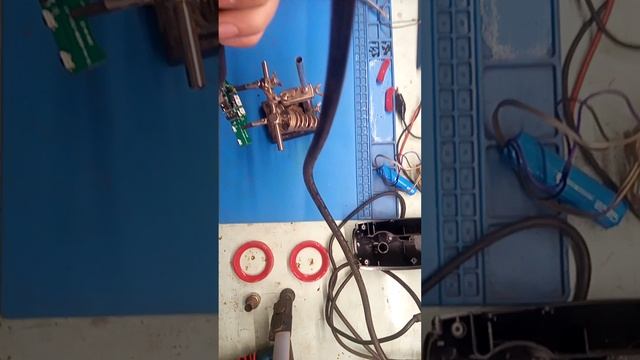 ремонт Bluetooth колонки, не заряжается, не включается