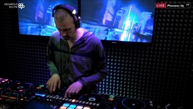 COMPASS VRUBELL [ radio23show ] Megapolis 89.5 fm @ Pioneer DJ TV | Moscow