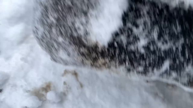 Мы сделали это с буханкой, потому что дальше ездить так было нельзя! Поставили на неё бак!