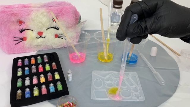 Украшения из эпоксидной смолы