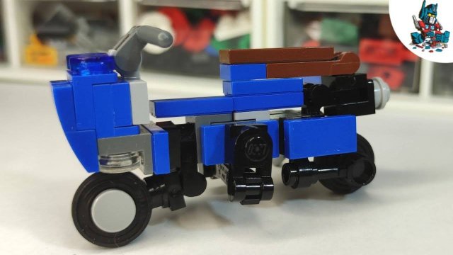 [60]КАК СДЕЛАТЬ СКВИКСА,ТРАНСФОРМЕР СКУТЕР ИЗ ЛЕГО!~TRANSFORMERS THE LAST KNIGHT