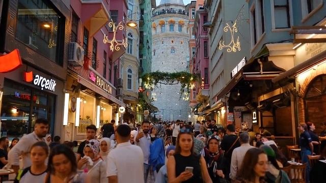 Стамбул вечером октябрь 2024