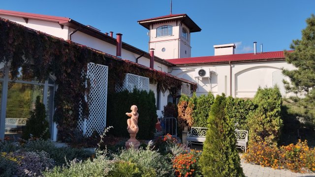 В поисках золотой осени. Лефкадия под Анапой