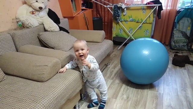 2_5278646348747399049.mp4