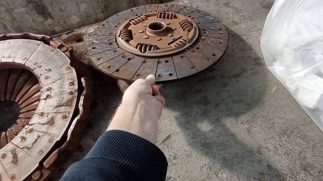 Дальнобой по России 🇷🇺 Замена сцепления VOLVO FH 😳Дальнобойщики автосервис