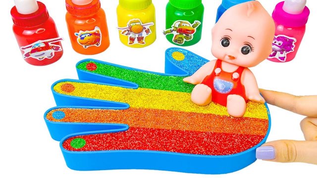 Любимые мультики АСМР для самых маленьких. Пупс и ванна из слайма. Игрушки развивающие.