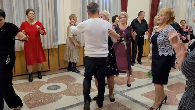 Цветёт калина... 03.11.24...