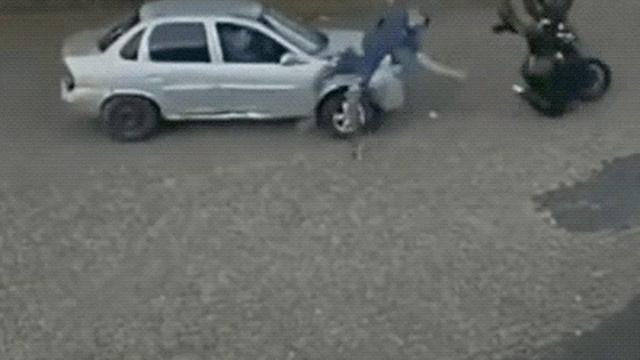 КАСКАДЕР