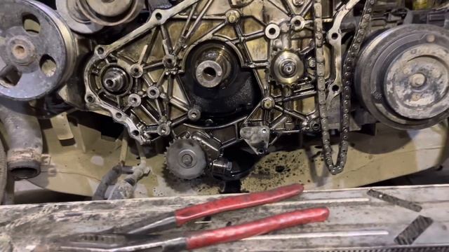 Hyundai Grand Starex 2.5L CRDI, замена цепи ГРМ