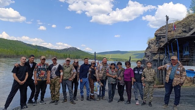 4 серия Поездка на лодках в Иркутскую область Бодайбинский район поселок Перевоз.