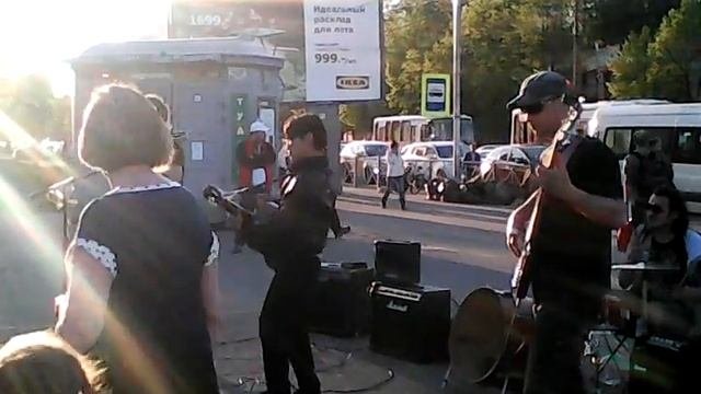 Звуки улицы Группа КИНОХРОНИКА  2016