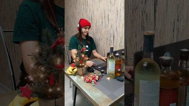 Будни оператора call центра - 31 декабря
#оператор#контактцентр#новыйгод#смешно#комик#31декабря