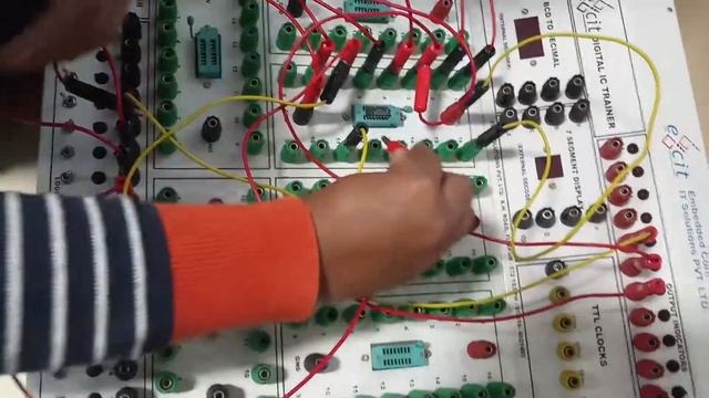 ADE Lab: Part B: Experiment No. 7: Gray to Binary