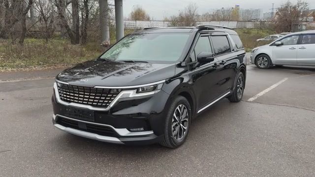 Kia Carnival (2021)