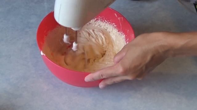 Масляный крем для украшения торта из сгущенки и масла