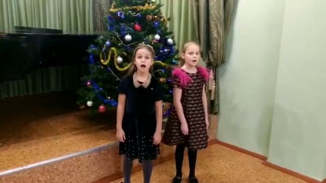 Песня о волшебниках из телефильма "Новогодние приключения Миши и Вити".