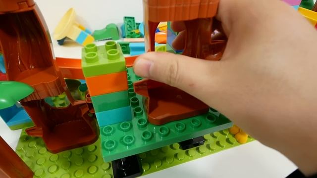 Увлекательная горка Marble Run ASMR ☆ ASMR Забавные динозавры и две качели ☆ Marble Run