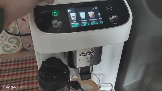 Честный отзыв владельца Кофемашина DELONGHI Magnifica Plus ECAM320.60.W