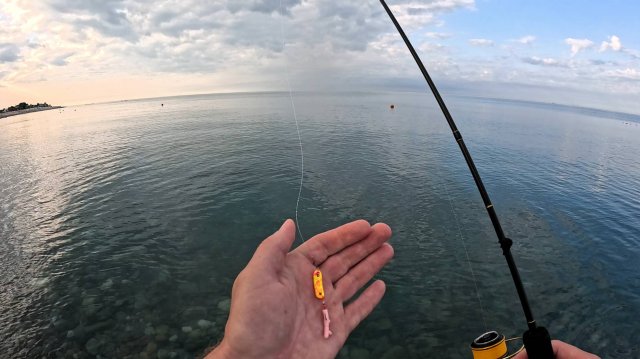 Рыбалка на черном море. Ловля ласкиря.