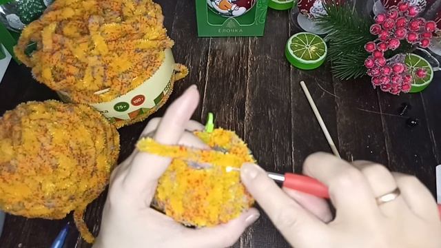 Мастер класс змея крючком из плюшевой пряжи.