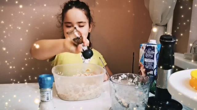 Готовим котлеты со Светой