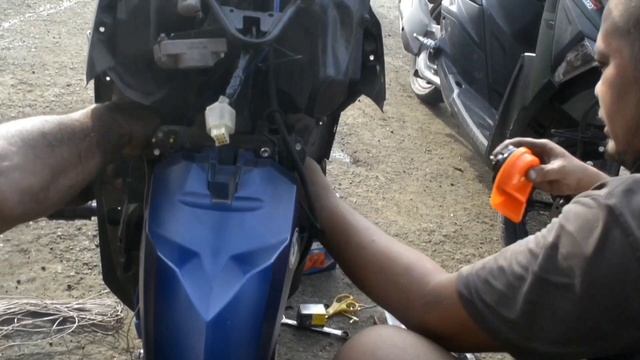 Domino Switch and Bosch Horn installation and review | Mio i 125 | English Subtitle available