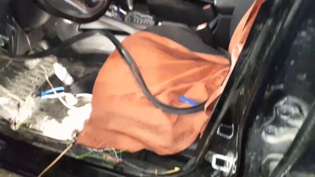 Kia Rio. За ночь садится аккумулятор. Процесс поиска утечки тока.