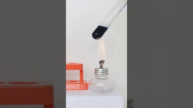 Качественная реакция на крахмал  #еленабаранова #егэхимия #chemistry #химия #experiment