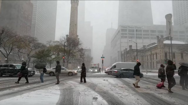 🇺🇸 Чикаго, Иллинойс - первый снег, центр города, авто прогулка (ноябрь 2024)