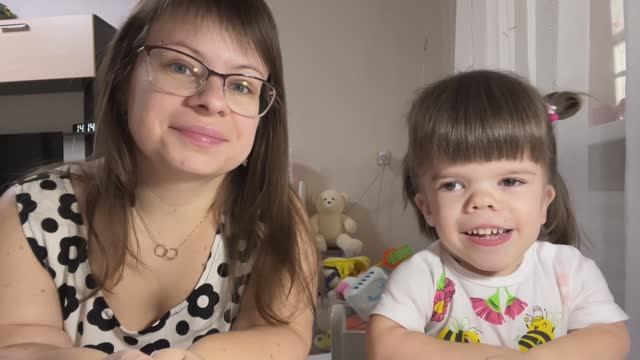 Знакомство с нами и распаковка новогоднего адвент календаря