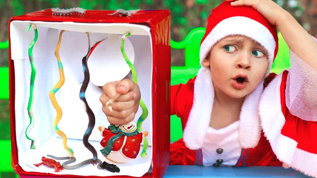 Новогодний квест | Детские стишки и песенки для детей | Майя и Маша