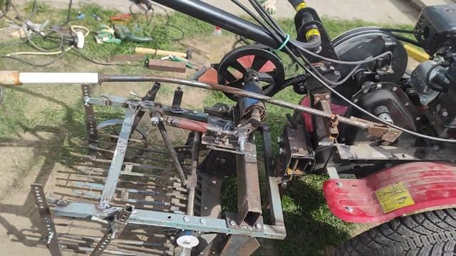 Картофелекопалка для мотоблока своими руками