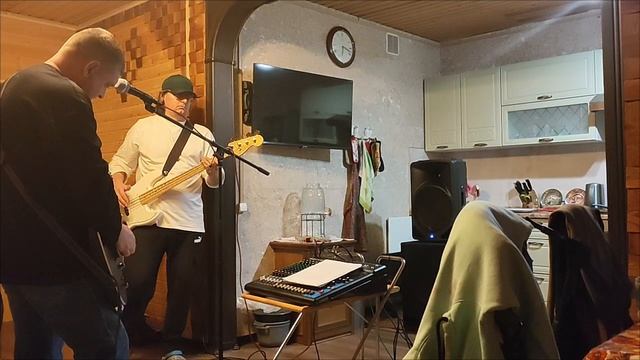 Рок-группа Диверсия (Байконур) - песня Скучаю (Рощино, 01.12.24)