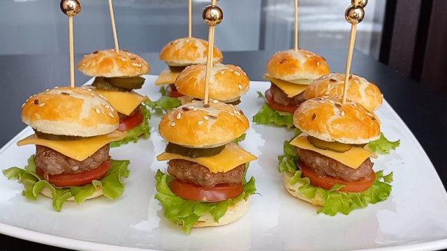 МИНИ БУРГЕРЫ 🍔 Домашний сочный бургер Закуска для выходного дня