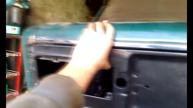 Ремонт кузова ВАЗ 2106. Замена задней панели. Часть 2