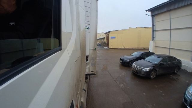 668 Куда подевались грузчики со складов))