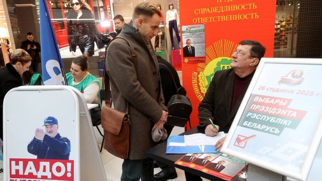 Сбор подписей за выдвижение потенциальных кандидатов в президенты завершен в Беларуси