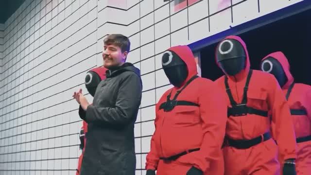 [ MrBeast На Русском ] Игра в Кальмара в Реальной Жизни на $456,000!