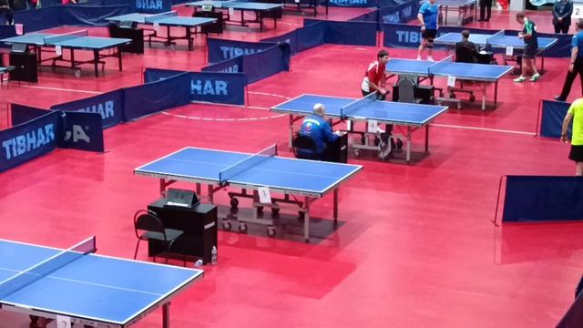 Финальный матч за титул Чемпиона России по настольному теннису.
Сергей Савельев vs Николай Савушкин