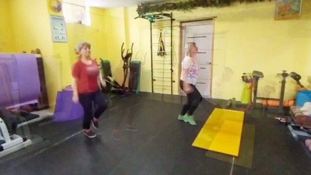 Круговая тренировка для женщин без возраста