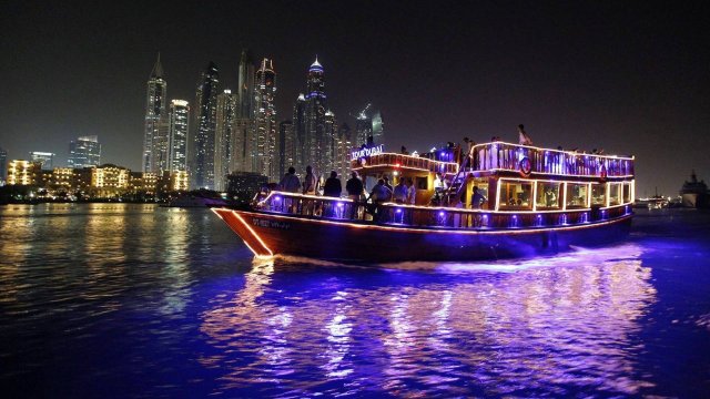 Ночная прогулка. Сергей Чекалин.