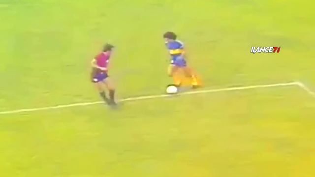 20 легендарных голов Диего Марадоны