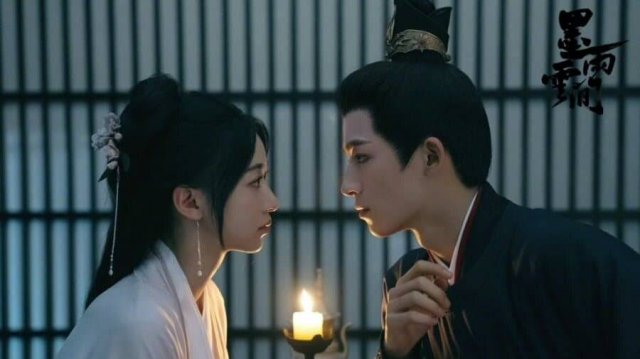Сериал Двойник - 1 сезон 35 серия / Mo yu yun jian