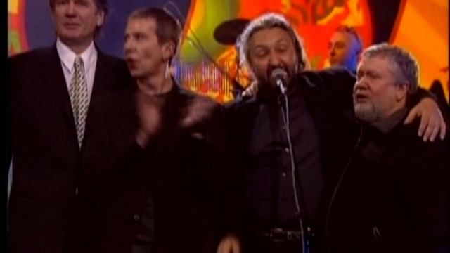 «Мы желаем счастья вам». Стас Намин, группа ЦВЕТЫ и гости. Концерт ЦВЕТЫ-30 (Live. КЗ Россия, 2001)