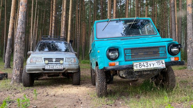 ЛУАЗ 969М - SUZUKI ESCUDO (VITARA)               БИТВА #2…КТО КРУЧЕ #луаз #луаз969 #волынь