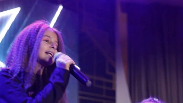 Полина и Оксана Каньшины - Как узнать свою подругу (мультфильм Сказочный патруль)