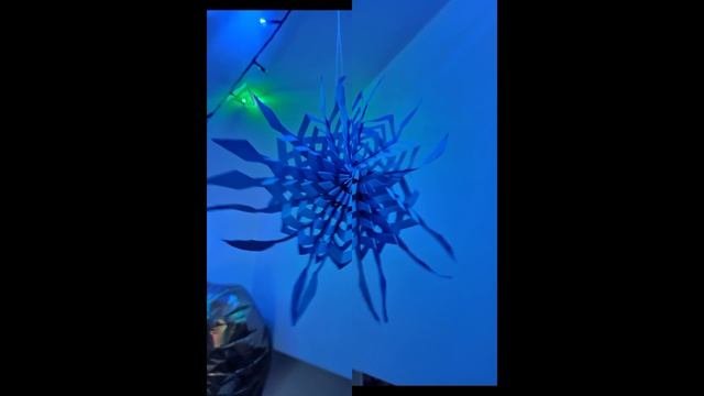Снежинки❄️👀🎄